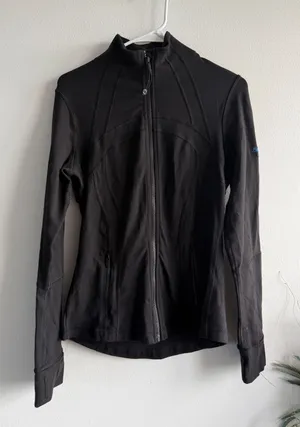 Lululemon Define‎ Jacket Black Full Zip Size 8 Breakaway from Cancer Logo thumbnail 1