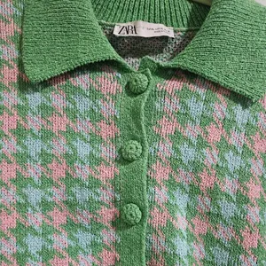 Zara Green‎ Pink Houndstooth Cropped Knit Cardigan Polo Collar Button Front M thumbnail 10