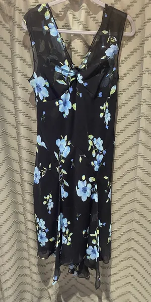 Studio 1940 Black Flowy Floral Dress thumbnail 1