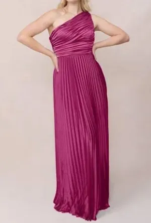 Revelry Declan Pleated Dress in Fuschia thumbnail 1