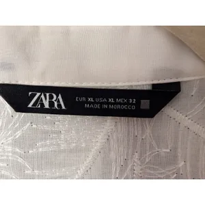 Zara Womens Button Up Shirt XL White Feather Eyelash Fringe Boho Ethereal Bridal thumbnail 6