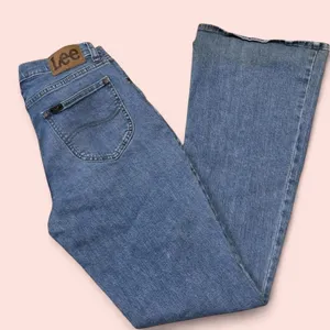 Women's Vintage Lee Y2K Flare Jeans Medium Wash 6 Medium thumbnail 1