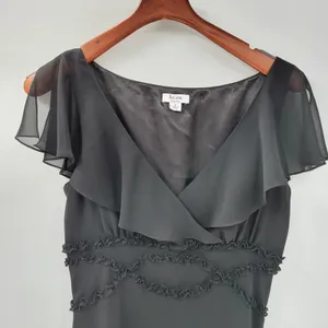 VTG Liz & Co Cocktail Dress Womens 8 Black Ruffled Detail V-Neck Flutter Sleeve thumbnail 7