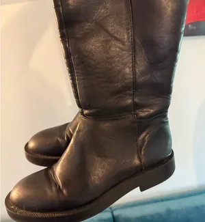 Zara Boots Women 8.5 39 Low Heel Leather Knee High Riding Black Biker Moto thumbnail 1