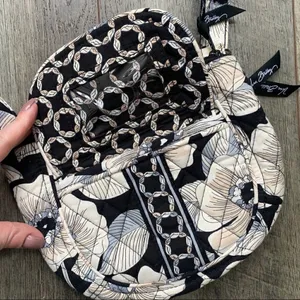 Vera Bradley Retired Camillia Saddle Crossbody Bag Purse Black Grey Floral thumbnail 6