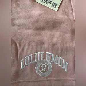 NWT Lululemon Scuba Mid-Rise Oversized‎ Short 7" *Graphic Pink Haze Womens Small thumbnail 5