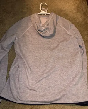 Hoodie Pullover thumbnail 3