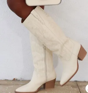 Crown Vintage Sila Embroidered Western Boots in White Sz 7 EUC thumbnail 1