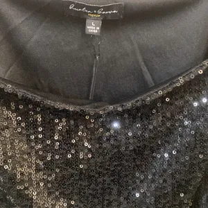Hunter & brown black sequin cropped top size large thumbnail 2