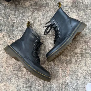 Dr. Martens Luana Black Leather Lace Up Combat Boots AW004 Women US 8 thumbnail 6