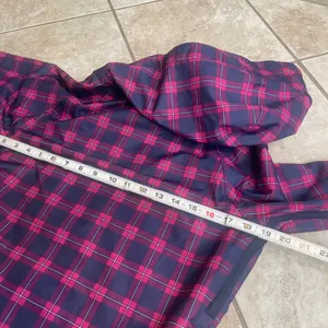 Burton Womens Plaid Hooded Rain Jacket Pink Navy Blue Mesh Lined Pit Zips Sz SM thumbnail 6