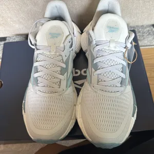 Reebok Floatzig Sneaker thumbnail 2