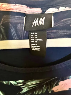 H&M Hawaiian Navy Blue Striped Tee Sz M thumbnail 2