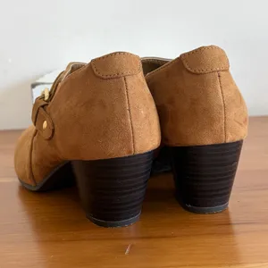 American Eagle Womens Cognac Faux Suede Buckle Ankle‎ Booties Block Heel Size 7 thumbnail 5