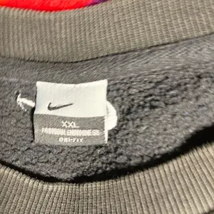 Vintage Nike Sweatshirt thumbnail 2