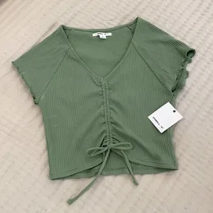 O’Neill Crop Top thumbnail 1