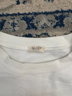 Brandy Melville Sweatshirt Cropped thumbnail 2