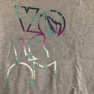 Volcom Grey Tee. Size Medium thumbnail 4