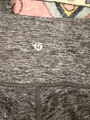 Grey Lululemon Leggings Align 28" thumbnail 3