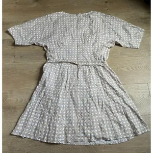 NWT Ann Taylor linen blend‎ dress geometric print belted waist v-neck size 6 thumbnail 2