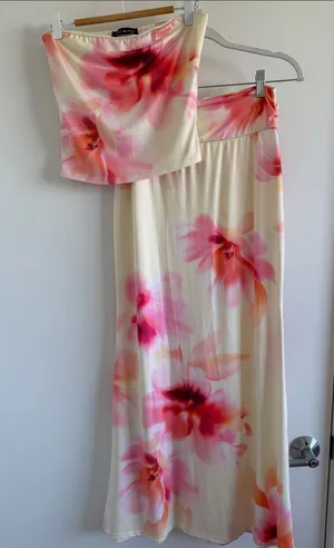 Blue Blush Floral Cream Two-Piece Skirt Set with Pink & Coral Blooms thumbnail 1