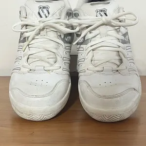 K-Swiss Defier‎ RS Women 11 White Silver Tennis Shoes 92664102 LOW Shock Spring thumbnail 4