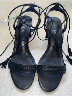 Lauren Ralph Lauren HELAINE strappy sandal Lace Up Block Heel Size 9.5 B thumbnail 1