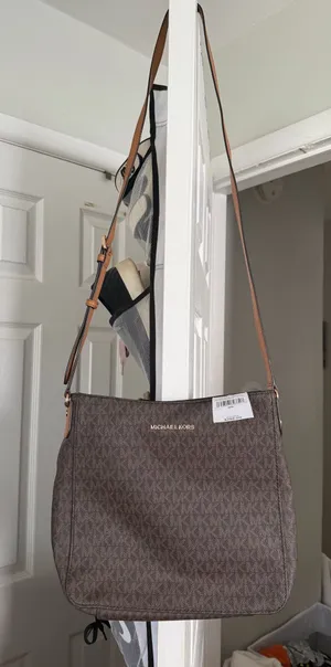 Michael Kors Crossbody Jet Set Travel thumbnail 1