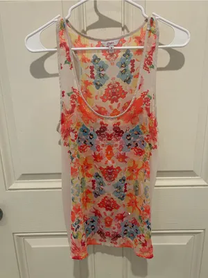 Candie's Floral Scoop-Neck Multicolor Tank thumbnail 3