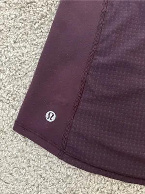 LULULEMON Cool Racerback II Deep Breath in Black Cherry Sz. 4 Small thumbnail 8