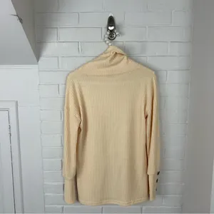Amazon Butter Yellow Cowl Neck Lightweight Ribbed Knit Top Size M thumbnail 9