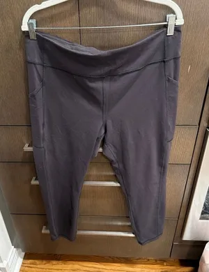 Lululemon‎ Invigorate High-Rise Tight 25" Black 16 thumbnail 1