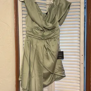 NWT LULUS always celebrating SAGE GREEN SATIN OFF SHOULDER MINI DRESS thumbnail 4
