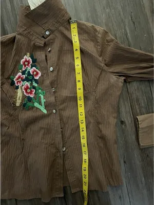VTG Miss Me Brown Striped Button Up Blouse Sz M Embroidered thumbnail 5