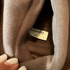 Comfrt Signature Hoodie + Sweatpants set thumbnail 4