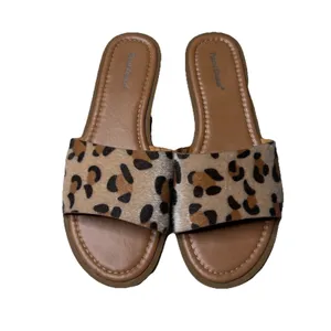 Pierre Dumas Cheetah Animal Print Lizzie Slide Sandal Size 8.5 Women Sandals thumbnail 2