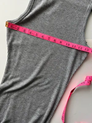 Billabong NWT Midi Grey Dress -size Small thumbnail 3