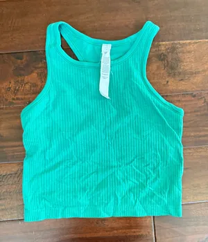 Lululemon Tank thumbnail 1