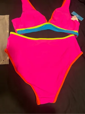 Cupshe Neon Colorblock Bikini Top and High Waisted Bottoms Size L NWT thumbnail 7