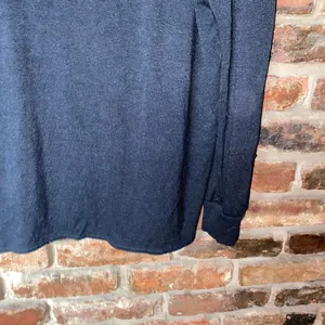 Aritzia Wilfred Free Black Knit Open Back Hoodie Sweater Sweatshirt Size Small thumbnail 3