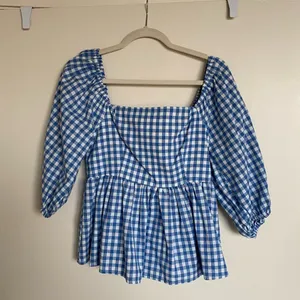 English Factory Blue and White Gingham Top Puff Sleeves thumbnail 3