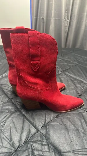 Red Suede Seychelles Line Dance Western Boots thumbnail 1