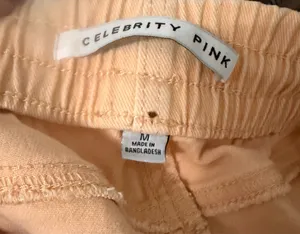 Celebrity Pink Jean Shorts Peach Women’s Medium thumbnail 7