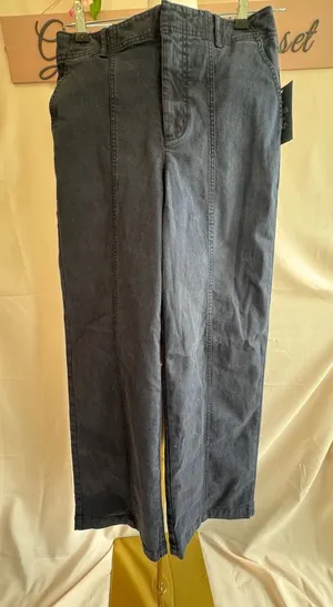 Universal Threads Women's Navy Stretch Cotton Pants Size 4 Made in Indonesia thumbnail 1