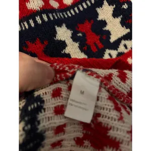 Ardene Women's Red Navy White‎ Reindeer Fair Isle Knit Sweater Size M thumbnail 6