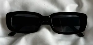 black square sunglasses thumbnail 1