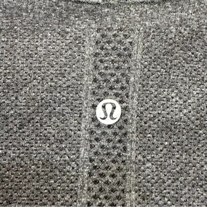 LULULEMON Black Heathered Swiftly Tech Crew Neck Long Sleeves Size 10 thumbnail 8