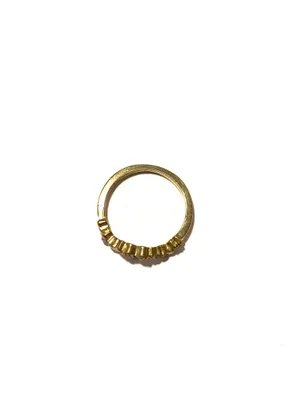 Gold heart ring thumbnail 2