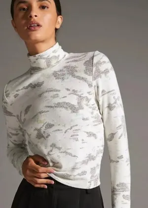 Anthropologie Camo Mock Neck Crop Top Long‎ Sleeve S Streetwear thumbnail 1