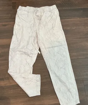 Cloth & Stone Snake Print Joggers Grey Tencel Blend Drawstring Pants Medium thumbnail 1